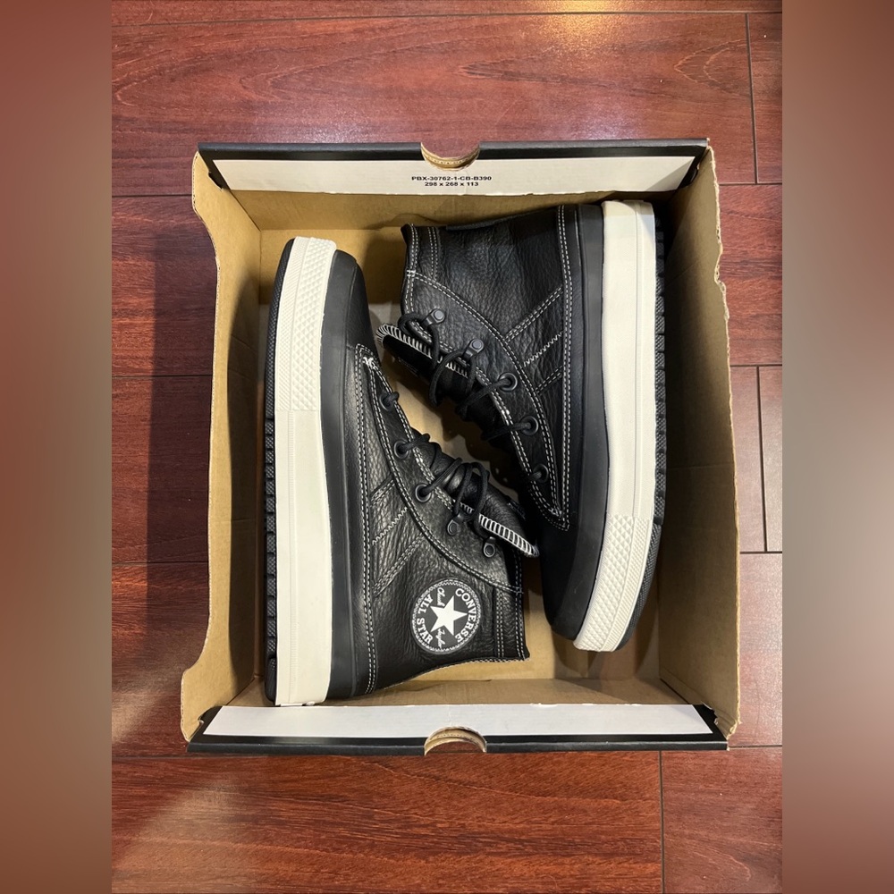 Womens 7.5 Converse Equip Hi Top Boot Leather Waterproof Shoe Black A08555C New - Picture 2 of 16